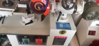 Machine à affûter manuelle pour lames de scie circulaires en acier allié
