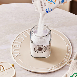 Bear Salt Shaker M Size Moisture Proof Flip Top Kitchen <b>Spice</b> <b>Jar</b> - Product Image 2