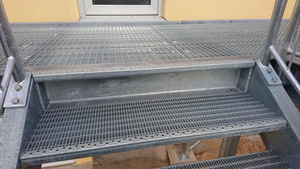 tranchée à haute charge de parcs Système de drainage de mur de toiture de passerelle durable Grille en acier galvanisée à chaud - Product Image 4