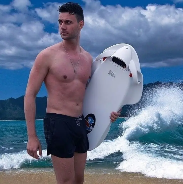 F2 Super Nouvelle Tendance Surf Electrique Motorisé Jet Surf Prix Pour Le Jeu De L'eau De Sport