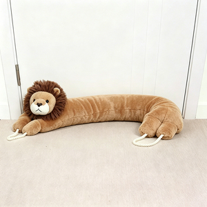 Bouchon de porte en peluche <span class=keywords><strong>lion</strong></span> réaliste personnalisé, anti-bruit <span class=keywords><strong>et</strong></span> anti-poussière, solution d'économie d'énergie en tissu pour usage décoratif - Product Image 1
