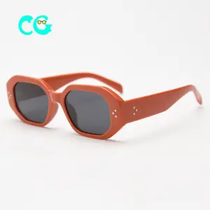 2367 New Retro Modern Polarized Sunglasses Women's Sunglasses Trend TR90 Light Beach Sunshade square orange sunglasses