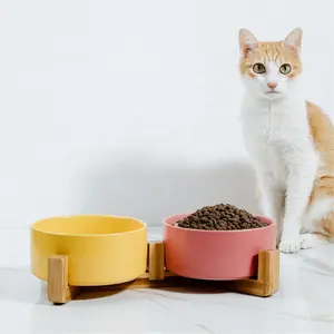 Fabricante emaranhado multi cores pet gato cão tigela de cerâmica com suporte de madeira