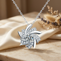 Collier pendentif en moissanite en forme de fleur, argent 925 plaqué rhodium, coupe brillante ronde, style romantique pour femme, chaîne en boîte