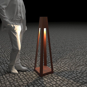 Borne d'éclairage LED étanche en acier Corten patiné style Art Déco pour jardin et extérieur - Product Image 2