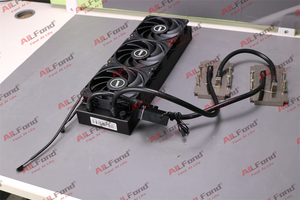 Kit de refroidissement par eau 2 en 1 V100 GPU, radiateur à triple ventilateur pour deux cartes d'accélération IA - Product Image 2