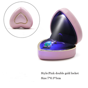 Caja de Joyería con Iluminación LED de Estilo Corazón de Alta Gama, Fabricada por Shero, Caja de Anillos de Boda Personalizada con Superficie de Impresión Brillante - Product Image 6