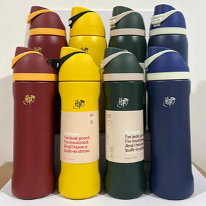 Botella de Agua Aislada al Vacío de Acero Inoxidable 304/201 con Logotipo Personalizado, Pajita Integrada, Rendimiento Térmico de 6-12 Horas, Portátil para Exteriores - Product Image 3