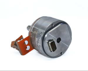 Encoder Absoluto Baumers AMG77S W32 S2048 de Aluminio para Equipos Industriales - Product Image 1