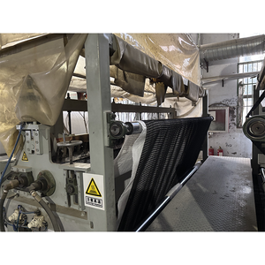 แผ่นใยสังเคราะห์ HDPE 3 มิติ สำหรับระบายน้ำ แบบเส้นใยยาว รูปแบบเรียบ สำหรับสวน ถนน และที่ฝังขยะ จากผู้ผลิต OEM - Product Image 1