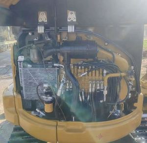 Mini-excavatrice sur chenilles Caterpillar 303E CAT 303 303ECR d'occasion, 3 tonnes, pour travaux d'aménagement paysager, disponible avec brise-roche 303.5 - Product Image 5