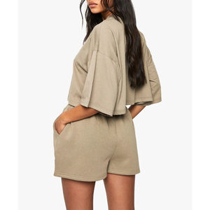 Ensemble 2 pièces pour femmes, haut court sans couture respirant décontracté et tendance, manches courtes, shorts, haut court et shorts - Product Image 2