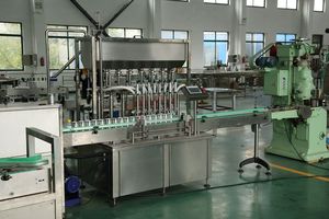 Machine de remplissage automatique de crème cosmétique électrique - Contrôle PLC Engrenage et roulement Haute précision 0,5% pour textiles - Product Image 4