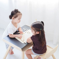 Ensemble table et chaise multifonction en bois pour enfants, bureau d'étude pour enfants avec tableau noir et étagère de rangement pour tout-petits
