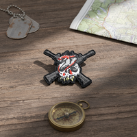 Badge en PVC Crâne et Os Croisés pour Kits de Camping, Équipement Tactique, Matériau Résistant, Utilisation Longue Durée