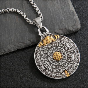 Collier pour homme yunnique style ethnique tête de dragon à neuf palais, pendentif en acier titane, design animal géométrique, chaîne tendance punk - Product Image 2