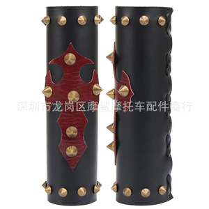 Couvre-fourche de moto Moshark 39mm-41mm en cuir avec rivets pour modification Harley-Davidson - Product Image 1