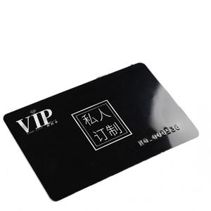 Carta RFID Impermeabile con Chip F08 Stampata in Oro Laser a 860 MHz per Uso come Carta Regalo a Prezzo di Fabbrica - Product Image 1