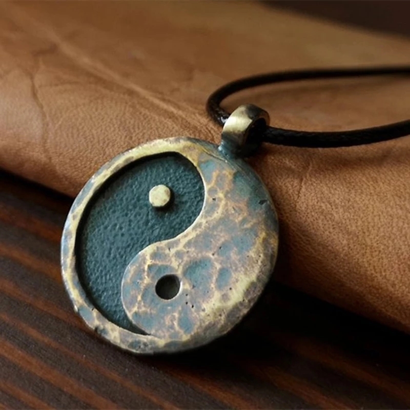 LAFATINA Collana in Acciaio Inox Yin Yang Tai Chi Unisex Adulto Nero Corda di Pelle Catena Collana di Halloween Diploma di Scuola Secondaria