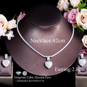 Conjunto de Joias Brilhantes com Zircônia Cúbica Banhado a Ouro Brasileiro com Pingente de Coração e Brincos para Mulheres Moda Festa de Casamento - Product Image 3