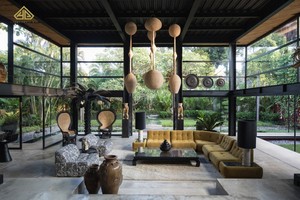 Villa contemporaine moderne de luxe à quatre étages avec toit en tuiles méditerranéennes et balcons en verre, service de rénovation et de conception - Product Image 3