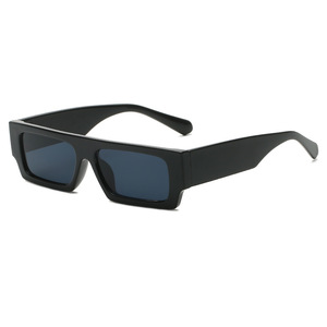Occhiali da Sole Vintage Quadrati Neri Rettangolari di Tendenza 2024 per Uomo e Donna con Logo Personalizzato - Product Image 5