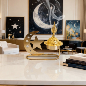 Quemador de Incienso Celestial con Diseño de Luna y Estrella, Quemador de Incienso de Metal Dorado con Diseño de Luna Creciente y Estrella, Quemador de Incienso Árabe - Product Image 1