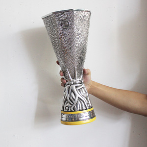 Trofeo Campionato di Calcio Europeo Artigianato in Resina Galvanizzata Ornamenti Articoli per Tifosi Competizioni Mondiali - Product Image 2