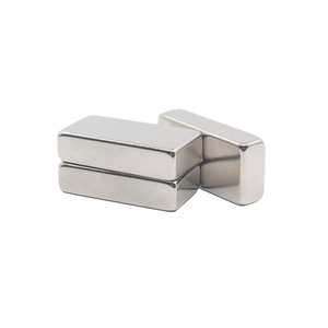 Cinese fornisce un magnete ad anello diametralmente magnetizzato con segmento ad arco <span class=keywords><strong>molto</strong></span> forte magneti al neodimio più potenti - Product Image 3