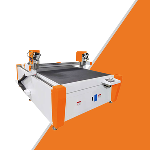 Machine de découpe automatique à lame oscillante CNC contrôlée par PLC pour <span class=keywords><strong>mousse</strong></span>/EVA/EPE, machine de découpe à couteau vibrant - Product Image 1