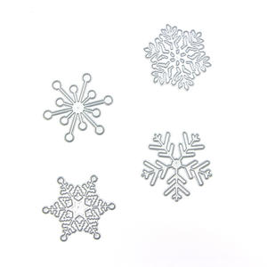 Matrices <span class=keywords><strong>de</strong></span> découpe en acier personnalisées en forme <span class=keywords><strong>de</strong></span> <span class=keywords><strong>flocon</strong></span> <span class=keywords><strong>de</strong></span> <span class=keywords><strong>neige</strong></span> pour cartes <span class=keywords><strong>de</strong></span> scrapbooking, pochoirs <span class=keywords><strong>de</strong></span> découpe <span class=keywords><strong>de</strong></span> papier - Product Image 2