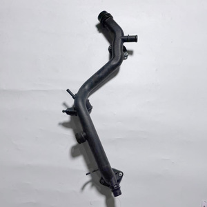 Manguera de Refrigerante para Motor Audi Q5 3.2T 06E121045J, Pieza de Repuesto de Plástico - Product Image 2