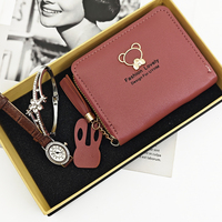 Set Jam Tangan Wanita Mewah dengan Casing Oval, Dial Angka Arab, Tali Kulit, Gelang Bunga, dan Dompet Pendek dalam Kotak Hadiah