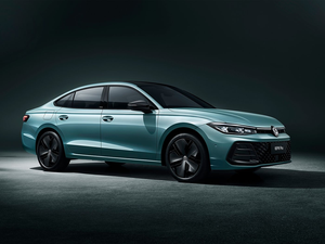 Consegna Rapida S A <span class=keywords><strong>I</strong></span> C P a s s a t Autonomia 1100km Tetto Panoramico Trazione Anteriore <span class=keywords><strong>Auto</strong></span> Usata - Product Image 2