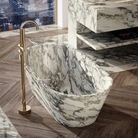Baignoire en marbre massif de style européen de luxe Kumusi Furniture, baignoire en marbre naturel Arabescato pour hôtel