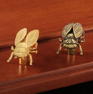 Logam kerajinan serangga Cicada pintu kuningan tombol pintu lemari kamar tidur pintu menarik ruang tamu & belajar dekorasi dinding kait tembaga - Product Image 1
