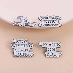 Spilla Minimalista con Frase Ispirazionale, Simpatica Spilla 'Just Do IT Brooch', Distintivo in Metallo, Accessorio di Moda Transfrontaliero - Product Image 3