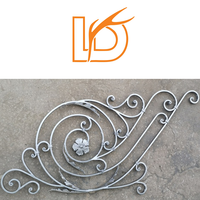 Panneaux en fer forgé directement en usine pour décoration de rampe d'escalier intérieur