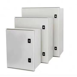 Caja de Control/Conexiones SMC para Montaje en Poste, Impermeable IP66, de Fibra de Vidrio y Poliéster Ignífugo V0, con Protección CE IP66 para Exteriores e IK08 - Product Image 1