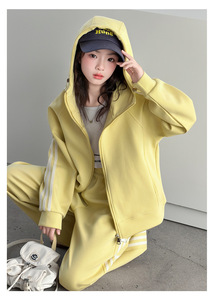 Nuovo Set Sportivo Primaverile e Autunnale 2026 per Ragazze: <span class=keywords><strong>Felpa</strong></span> con Cappuccio Gialla + <span class=keywords><strong>Pantaloni</strong></span>, 2 Pezzi, Abbigliamento Casual - Product Image 6