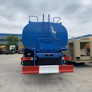 รถบรรทุกน้ำ FOTON 6X4 25 ตัน รุ่นล่าสุด ปรับแต่งได้ตามต้องการ พร้อมถังน้ำมาตรฐาน จากโรงงานจีนที่ได้รับการรับรองคุณภาพ - Product Image 6