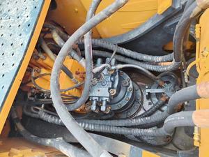 Escavatore originale <span class=keywords><strong>Hyundai</strong></span> da 22 tonnellate usato <span class=keywords><strong>Hyundai</strong></span> <span class=keywords><strong>220</strong></span> escavatore usato della corea del sud <span class=keywords><strong>Hyundai</strong></span> usato escavatore - Product Image 4