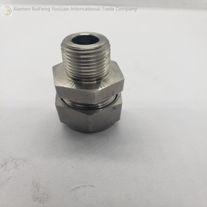 Ss-810-1-4 Steckverbinder 1/<span class=keywords><strong>2</strong></span> Zoll Rohr 1/4 Zoll Mnpt, Nnb Neu Original Sofort Lieferbar Industrielle Automatisierung PAC Speziell für SPS - Product Image 1