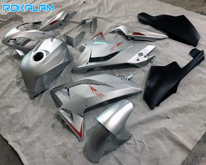 Carénages Noirs Argentés pour <span class=keywords><strong>Aprilia</strong></span> RS125 2006 2007 2008 2009 2010 2011 <span class=keywords><strong>RS</strong></span> <span class=keywords><strong>125</strong></span> 06 07 08 09 10 11 Pièces de Rechange pour Moto Sportive - Product Image 1
