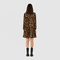 Robe courte à volants à imprimé léopard pour femmes, col en V, manches longues, décontractée, fabricant OEM ODM