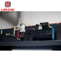 Presse plieuse CNC à haute efficacité 4+1 axes DELEM DA53TX DA66S HPB-250T3200 avec suivi automatique de la tôle