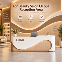 Comptoir de réception incurvé sur mesure, moderne, en bois blanc avec éclairage LED, table de caisse commerciale pour salon de beauté et spa