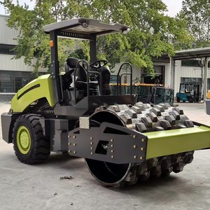 Compacteur routier à tambour unique de 6 tonnes, alimenté au diesel, avec structure renforcée pour la construction en asphalte et en béton - Product Image 1