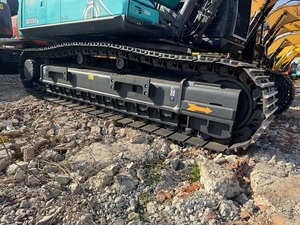 เครื่องยนต์คุณภาพสูงแท้ 98% สภาพใหม่ รถขุดไฮดรอลิก Kobelco SK350 ขนาด 35 ตัน มือสอง พร้อมเกียร์ EPA CE - Product Image 6