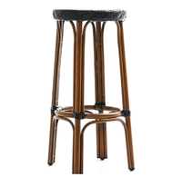Chaise de vin moderne, portable, empilable, pour événements extérieurs, usage commercial, mobilier personnalisé en gros, en alliage d'aluminium, imperméable et antirouille